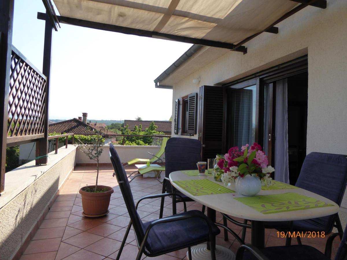 Apartmani Dubasnica Malinska Luaran gambar
