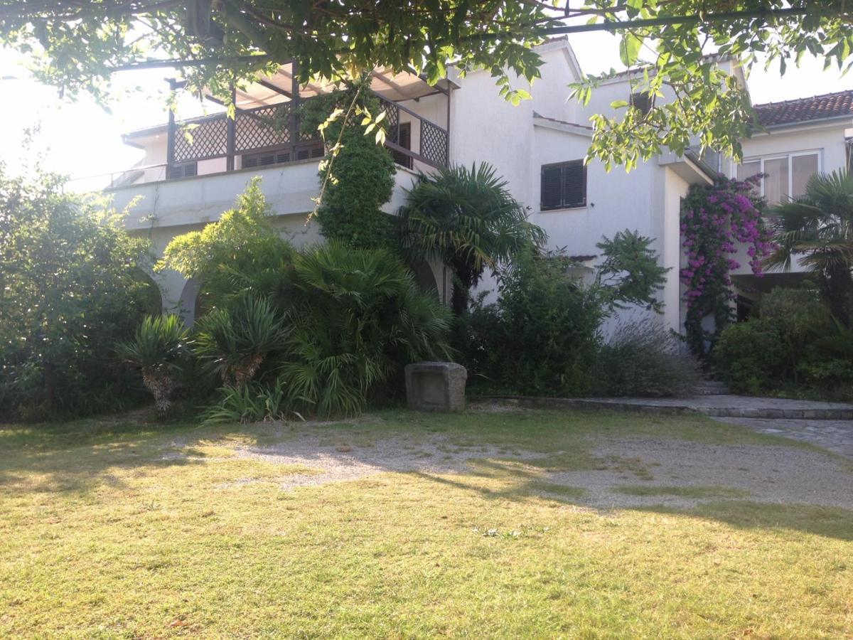 Apartmani Dubasnica Malinska Luaran gambar
