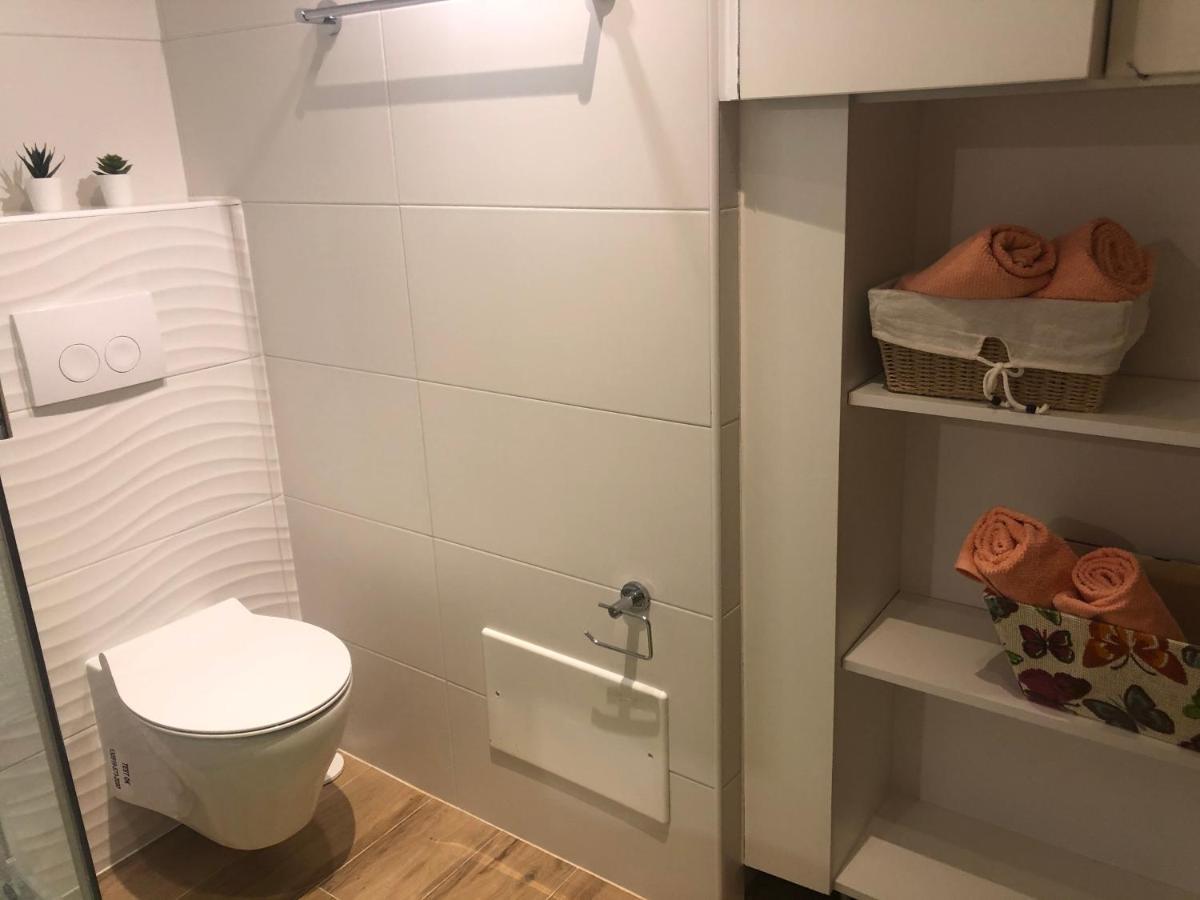 Apartmani Dubasnica Malinska Luaran gambar