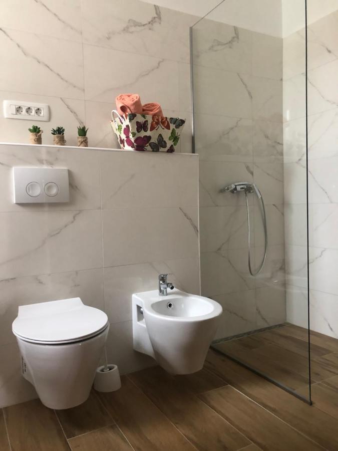 Apartmani Dubasnica Malinska Luaran gambar