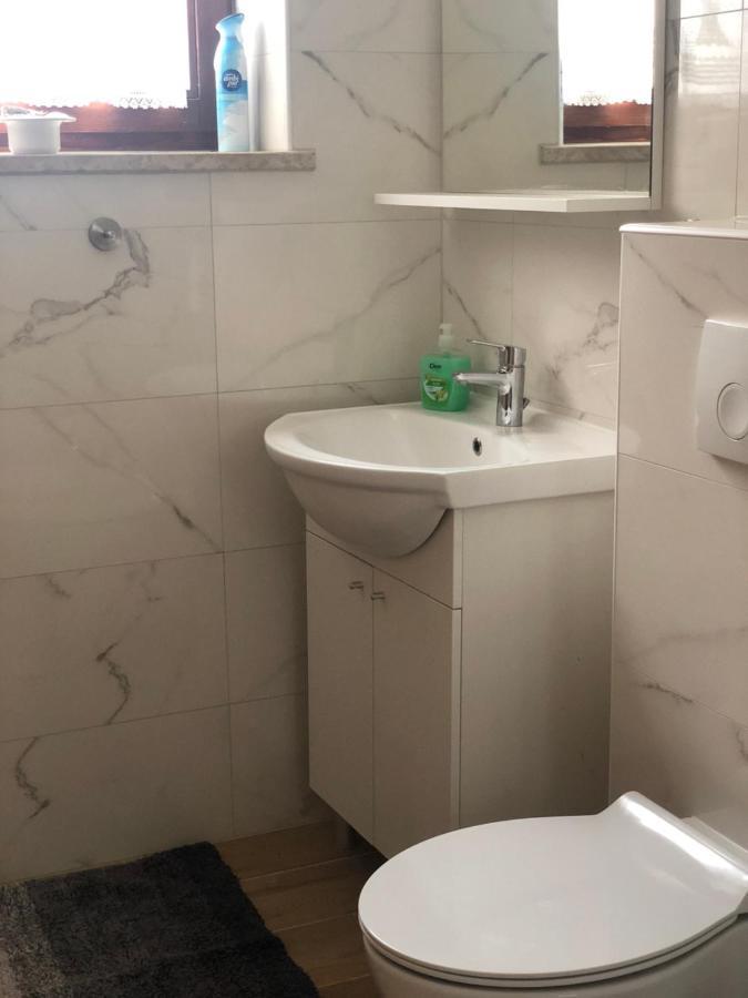 Apartmani Dubasnica Malinska Luaran gambar